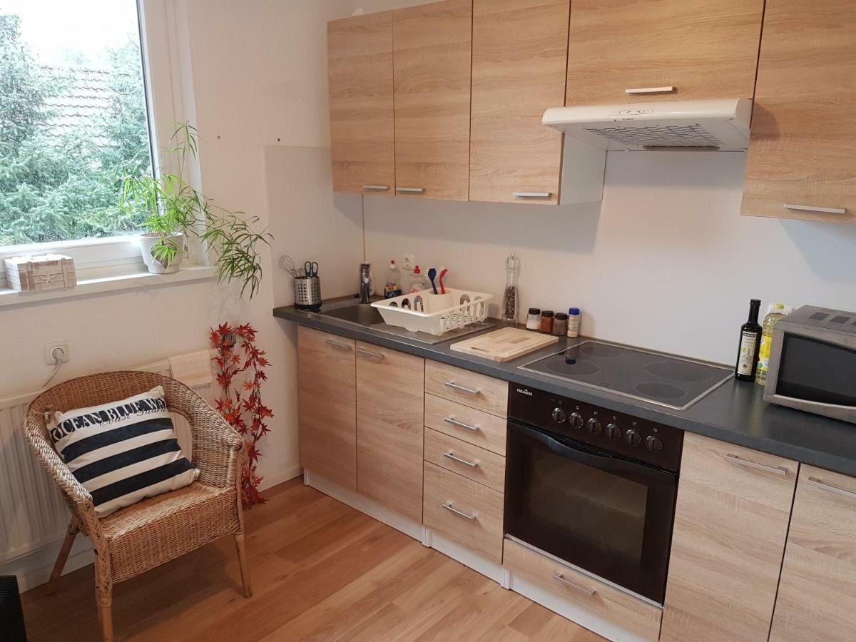Kuenstler Ferienwohnung 3 Zimmer Kueche Bad Zentrale Lage Wulsbuttel Экстерьер фото